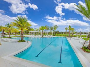 12860 Touchstone Place, Palm Beach Gardens FL 33418