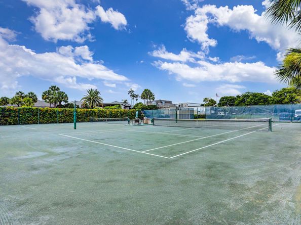 12860 Touchstone Place, Palm Beach Gardens FL 33418