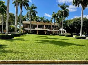 9350 Fontainebleau Boulevard 408, Miami FL 33172