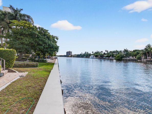 200 Macfarlane Drive N102, Delray Beach FL 33483