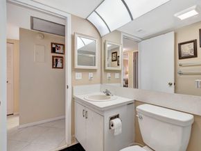 4042 Exeter C, Boca Raton FL 33434