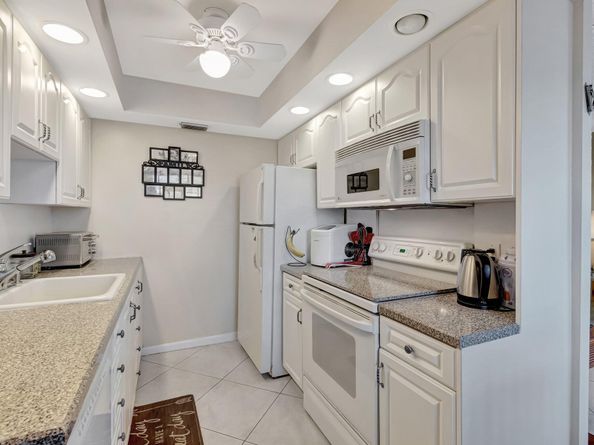 4042 Exeter C, Boca Raton FL 33434