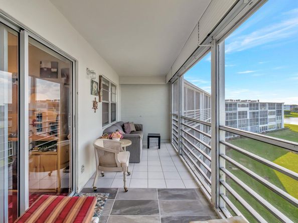 4042 Exeter C, Boca Raton FL 33434