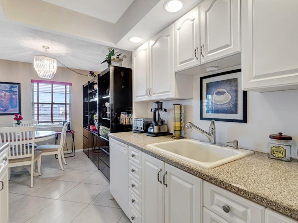 4042 Exeter C, Boca Raton FL 33434