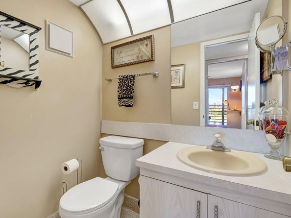 4042 Exeter C, Boca Raton FL 33434