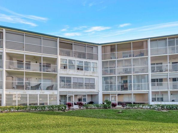 4042 Exeter C, Boca Raton FL 33434