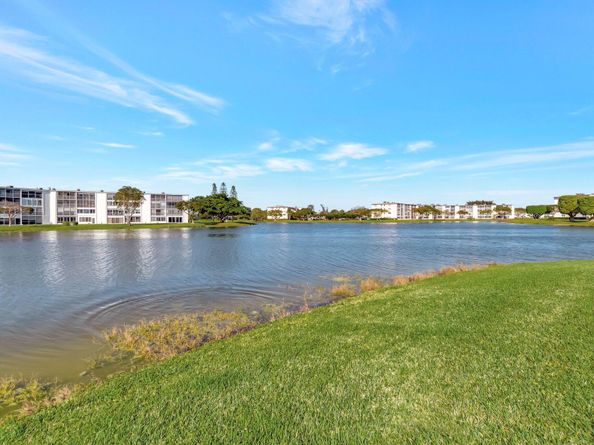 4042 Exeter C, Boca Raton FL 33434