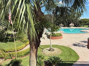 3180 Holiday Springs Blvd 211, Pompano Beach FL 33063