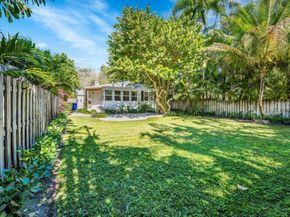 1636 NE 4th Ct, Fort Lauderdale FL 33301