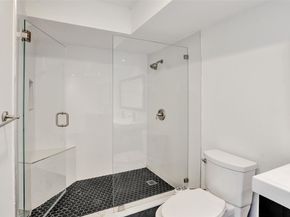 5903 Breadfruit Cir, Tamarac FL 33319