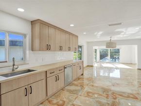 5903 Breadfruit Cir, Tamarac FL 33319