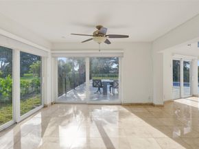 5903 Breadfruit Cir, Tamarac FL 33319