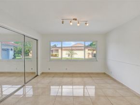 5903 Breadfruit Cir, Tamarac FL 33319