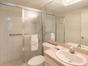 2550 Presidential Way 107, West Palm Beach FL 33401