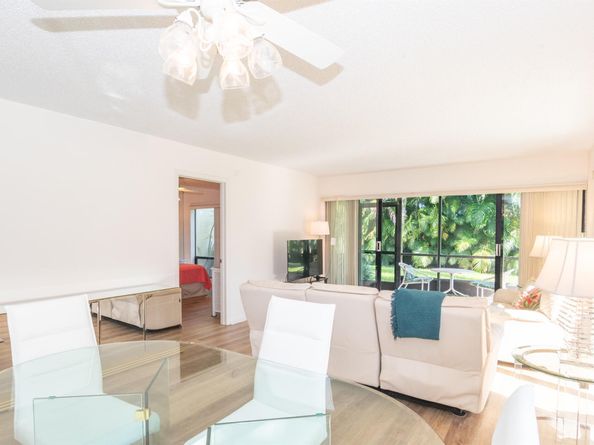 2550 Presidential Way 107, West Palm Beach FL 33401