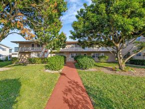 121 Bedford E, West Palm Beach FL 33417