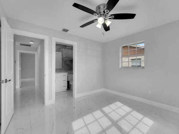 5075 Grant Lane, West Palm Beach FL 33415