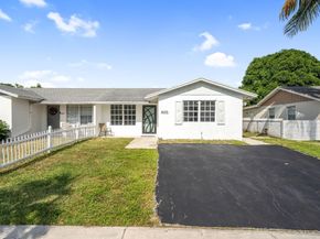 5075 Grant Lane, West Palm Beach FL 33415