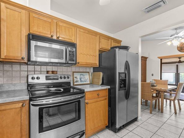 77 Ironwood Way N, Palm Beach Gardens FL 33418