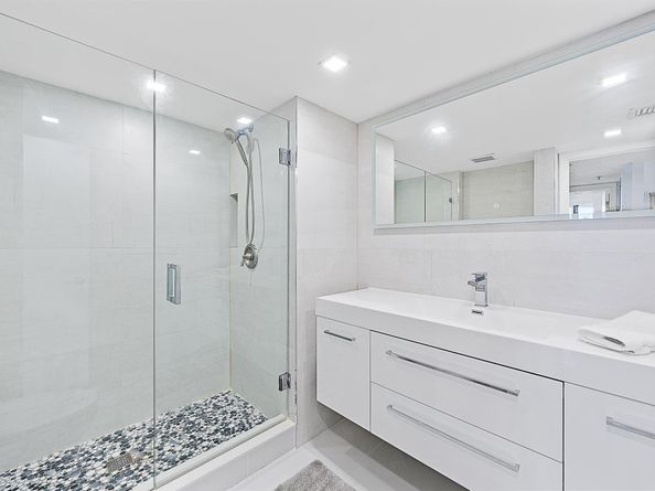 5200 N Ocean Drive 203, Singer Island FL 33404