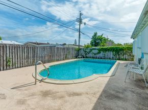 5264 NE 3rd Ter, Fort Lauderdale FL 33334