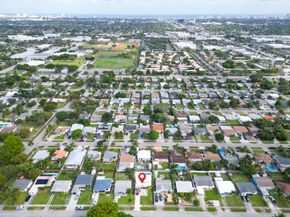 5264 NE 3rd Ter, Fort Lauderdale FL 33334