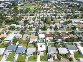 5264 NE 3rd Ter, Fort Lauderdale FL 33334