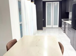 751 Hollywood Blvd, Hollywood FL 33019