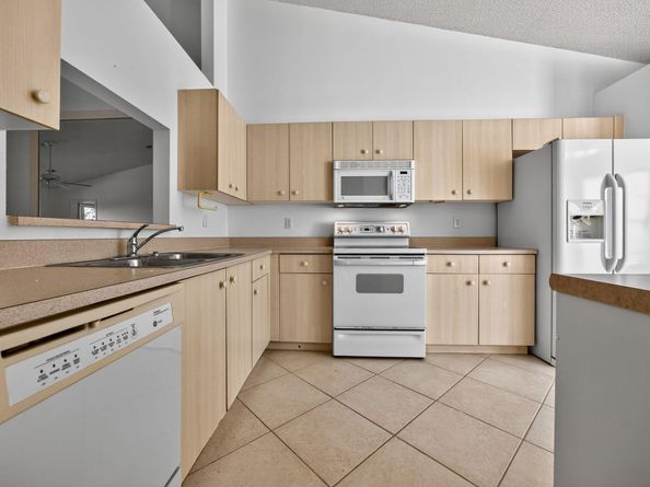 6069 Heliconia Road, Delray Beach FL 33484