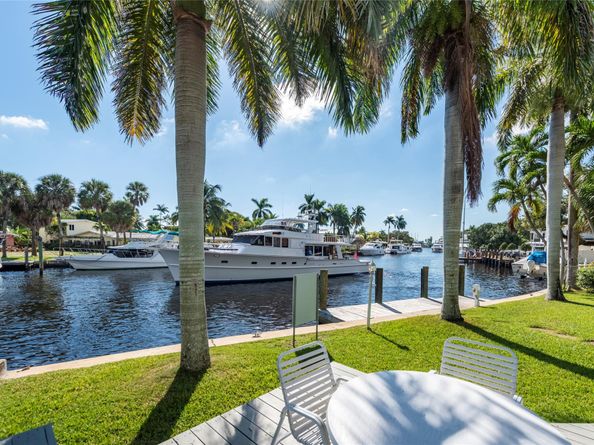 1260 SW 14th Ave, Fort Lauderdale FL 33312