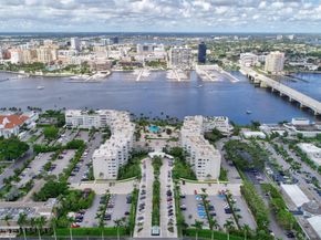 44 Cocoanut Row 315a/316a, Palm Beach FL 33480