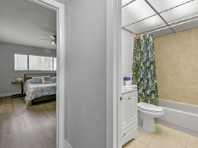 5160 Las Verdes Circle 314, Delray Beach FL 33484