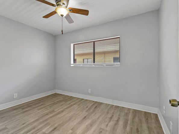 5160 Las Verdes Circle 314, Delray Beach FL 33484