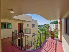 5160 Las Verdes Circle 314, Delray Beach FL 33484