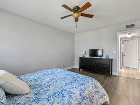 5160 Las Verdes Circle 314, Delray Beach FL 33484