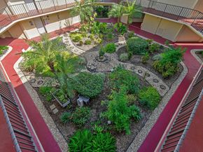 5160 Las Verdes Circle 314, Delray Beach FL 33484