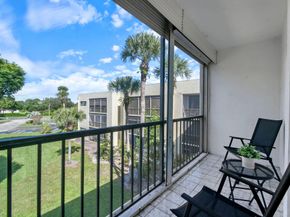 5160 Las Verdes Circle 314, Delray Beach FL 33484