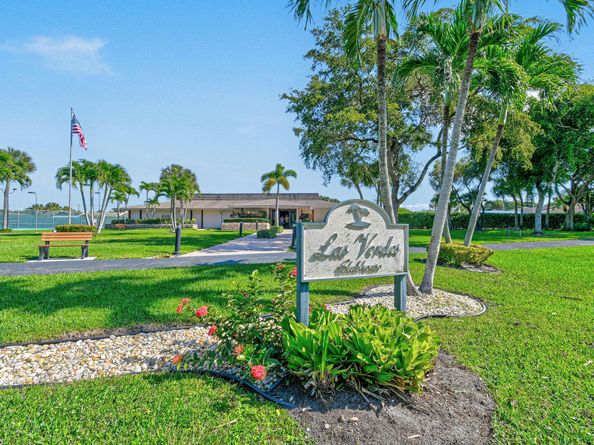 5160 Las Verdes Circle 314, Delray Beach FL 33484