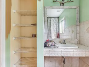 2881 NW 98th Way, Coral Springs FL 33065