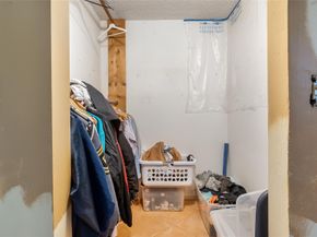 2881 NW 98th Way, Coral Springs FL 33065