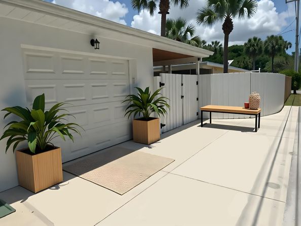 126 N Palmway 13, Lake Worth Beach FL 33460