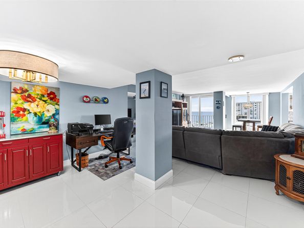 1010 S Ocean Blvd LPH7, Pompano Beach FL 33062