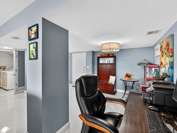 1010 S Ocean Blvd LPH7, Pompano Beach FL 33062