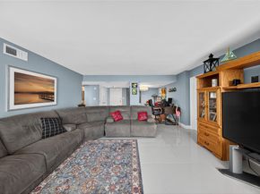 1010 S Ocean Blvd LPH7, Pompano Beach FL 33062