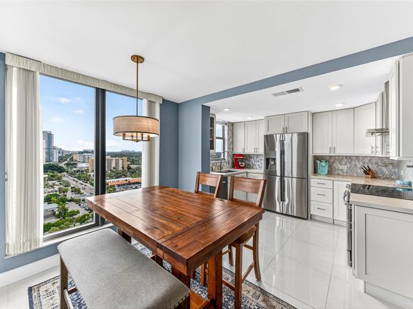 1010 S Ocean Blvd LPH7, Pompano Beach FL 33062