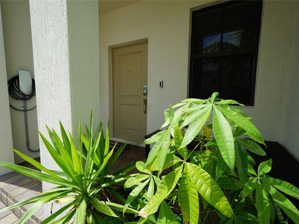 23010 SW 128th Pl 23010, Miami FL 33170