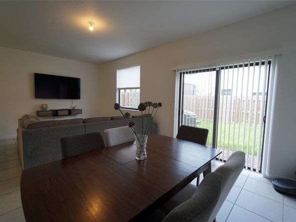 23010 SW 128th Pl 23010, Miami FL 33170