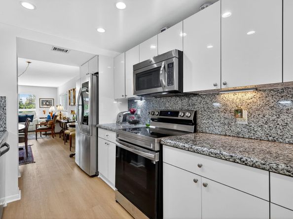 13000 SW 15th Ct 314U, Pembroke Pines FL 33027