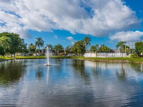 2471 Waterside Drive, Lake Worth FL 33461