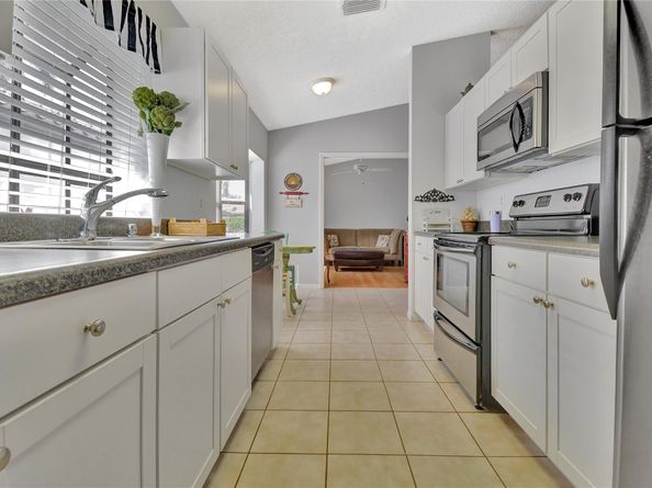 6135 Bay Isles Dr, Boynton Beach FL 33437